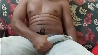 Flagrei meu vizinho negro do pau grande excitado